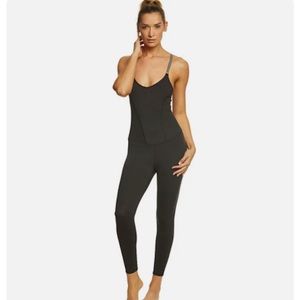 Manduka Hot Yoga Bodysuit. Size M